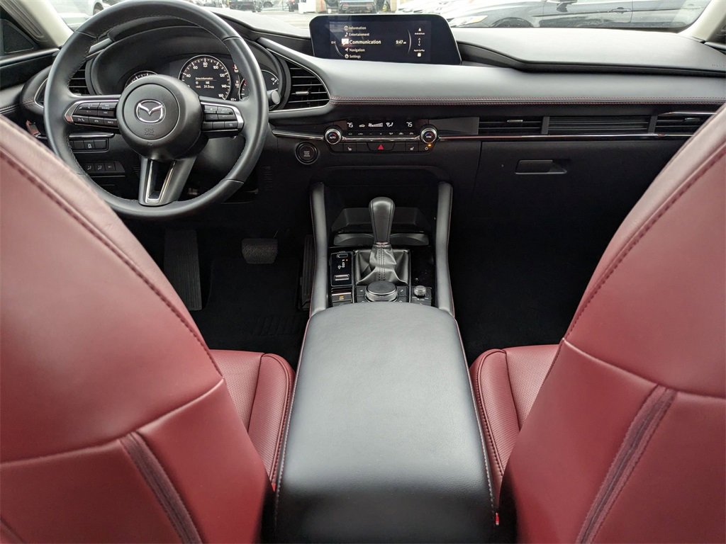 Used 2025 MAZDA MAZDA3 s image 32