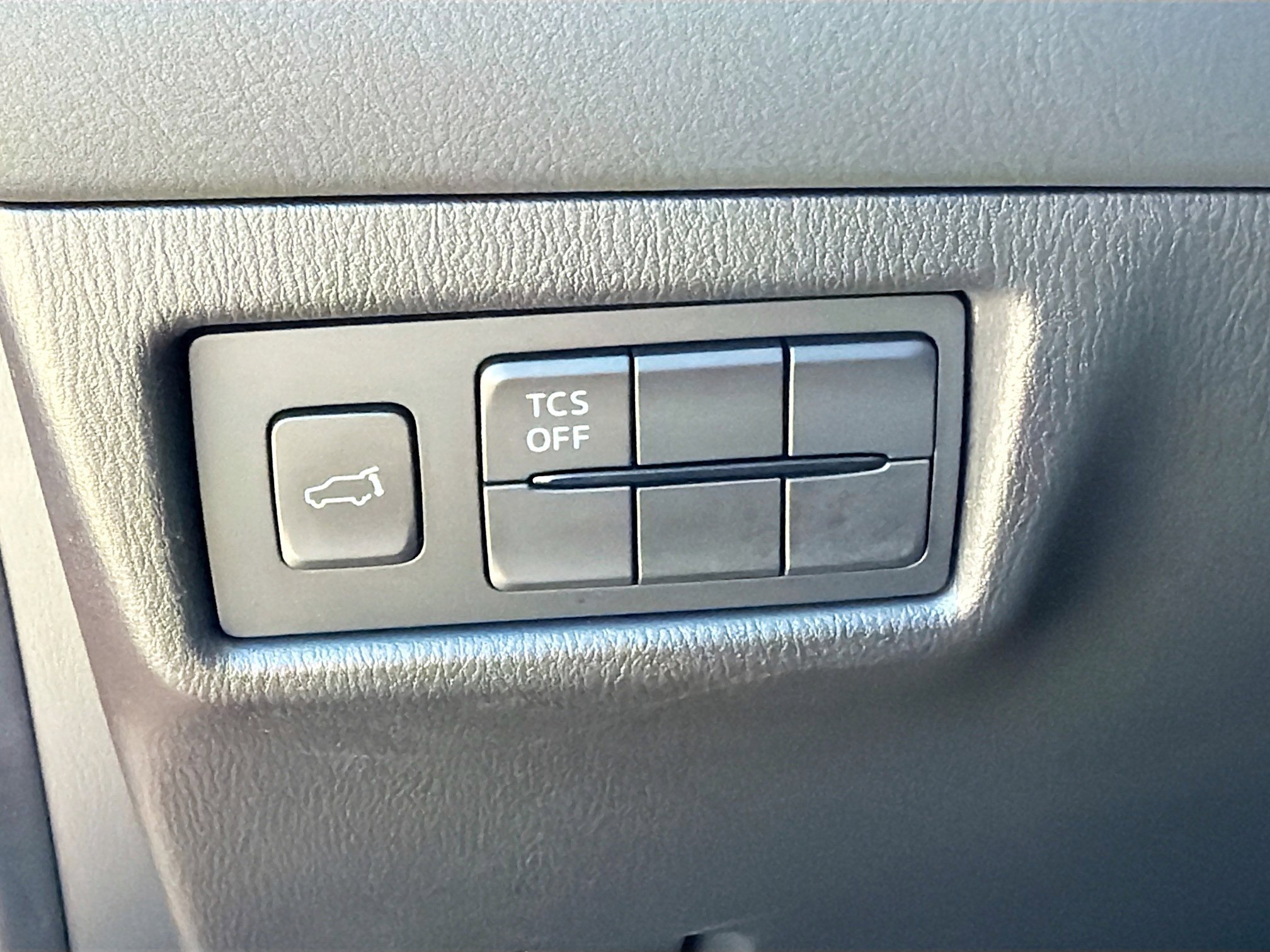 Used 2017 MAZDA CX-5 Touring w/ Preferred Equipment Package image 35