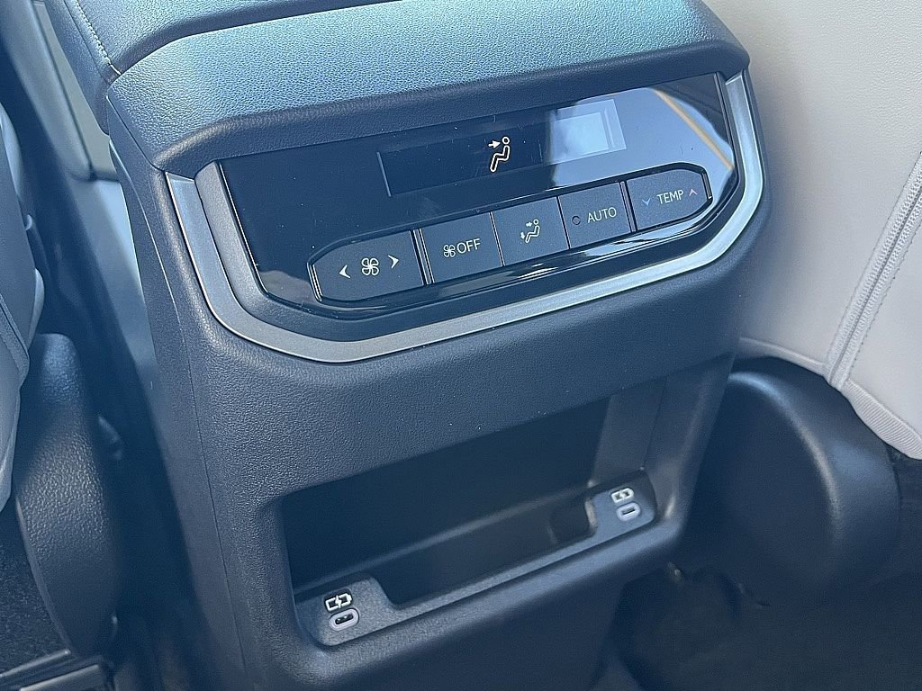 New 2026 Lexus TX 350 AWD image 9