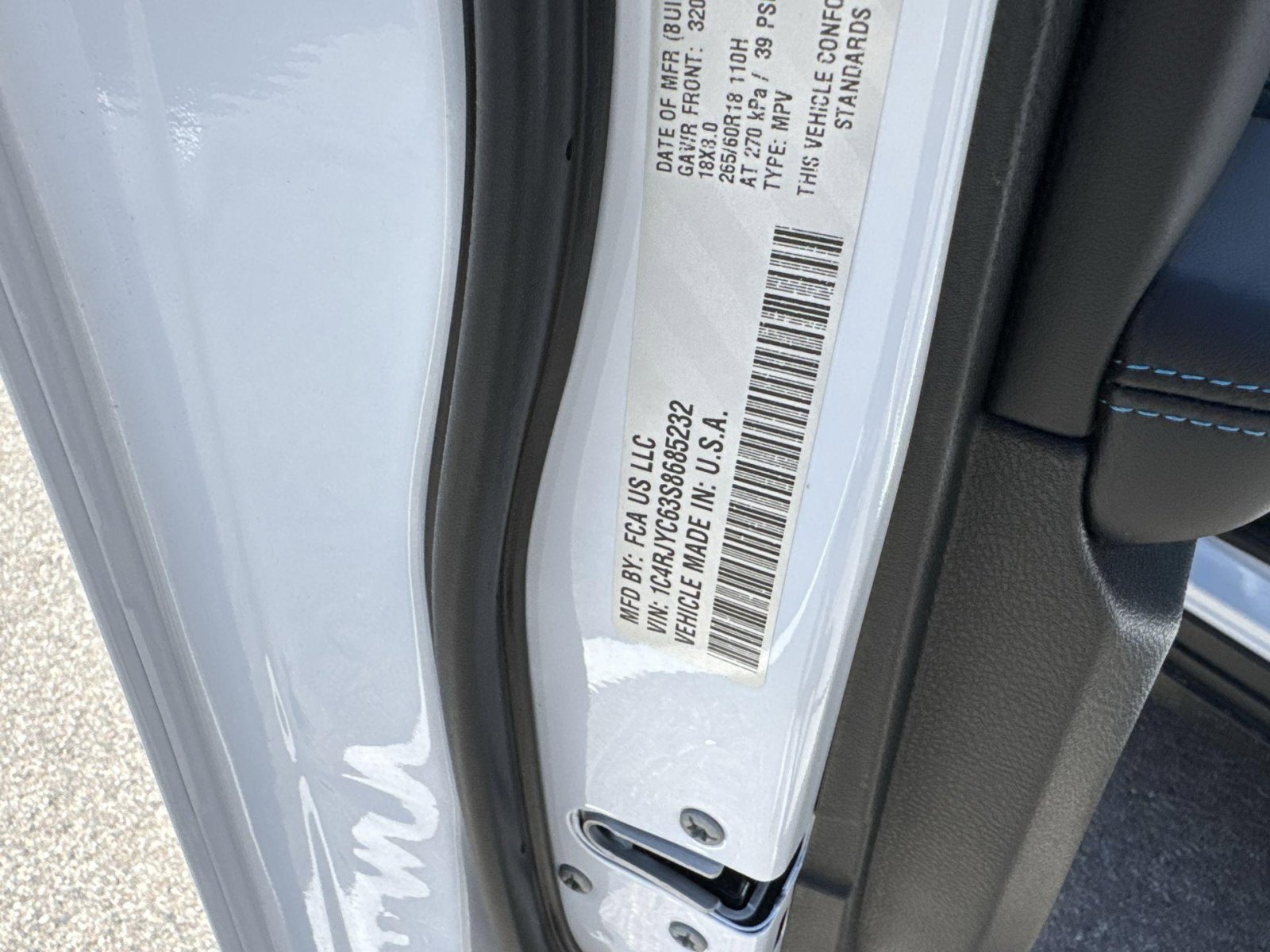 New 2025 Jeep Grand Cherokee Trailhawk AWD/4WD image 17