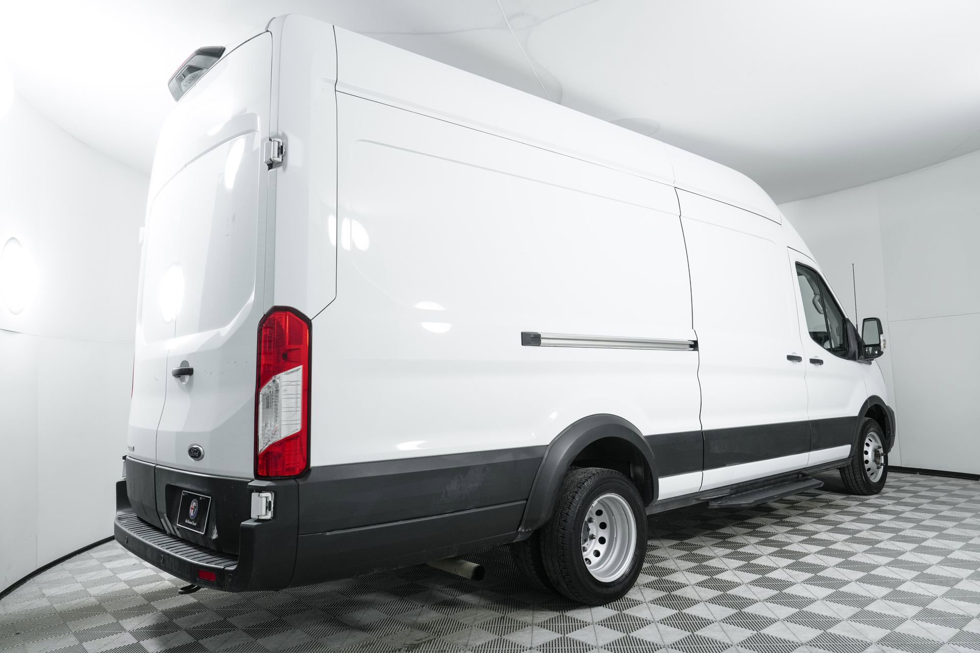 Used 2022 Ford Transit 350 148 High Roof Extended DRW w/ Load Area Protection Package image 11