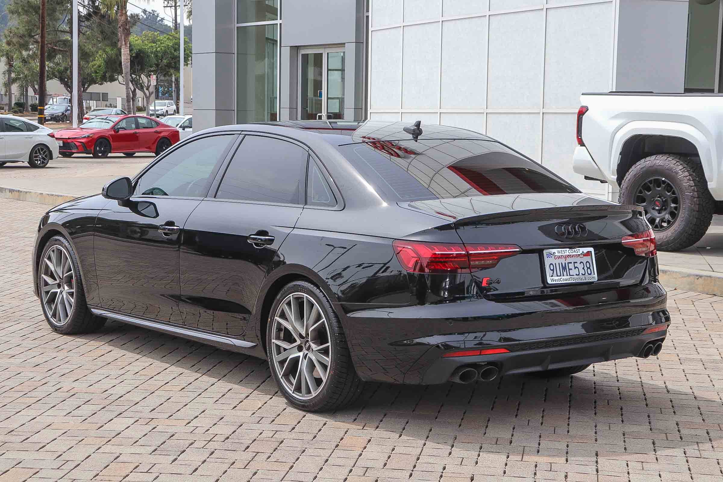 Used 2024 Audi S4 Premium Plus image 12