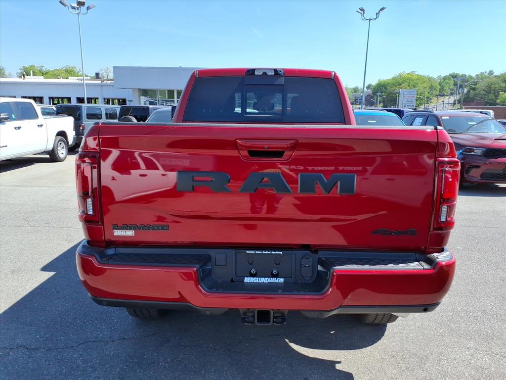 New 2026 RAM 2500 Laramie AWD/4WD image 5