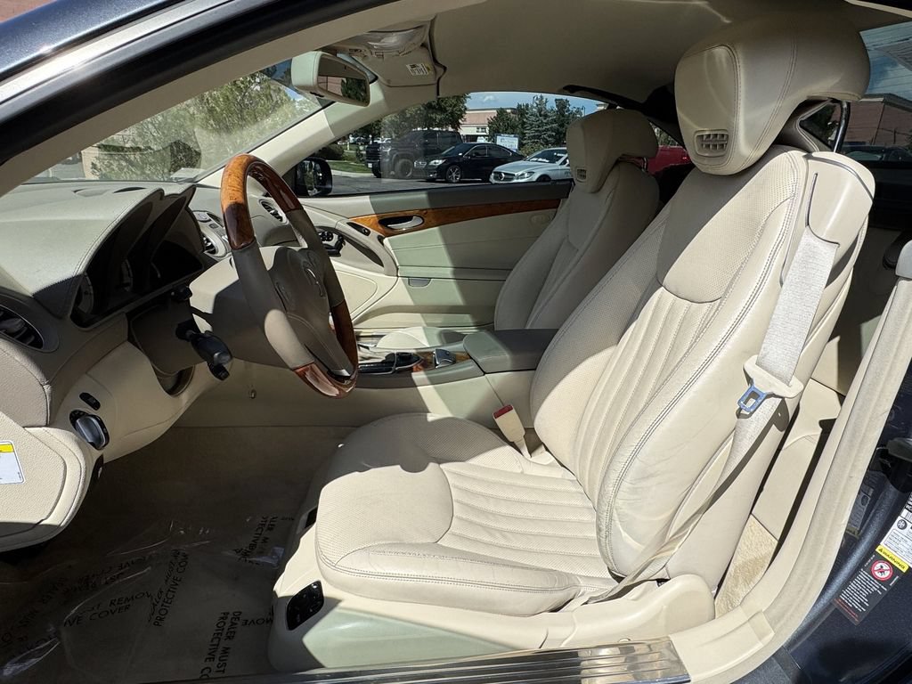 Used 2009 Mercedes-Benz SL 550 image 19