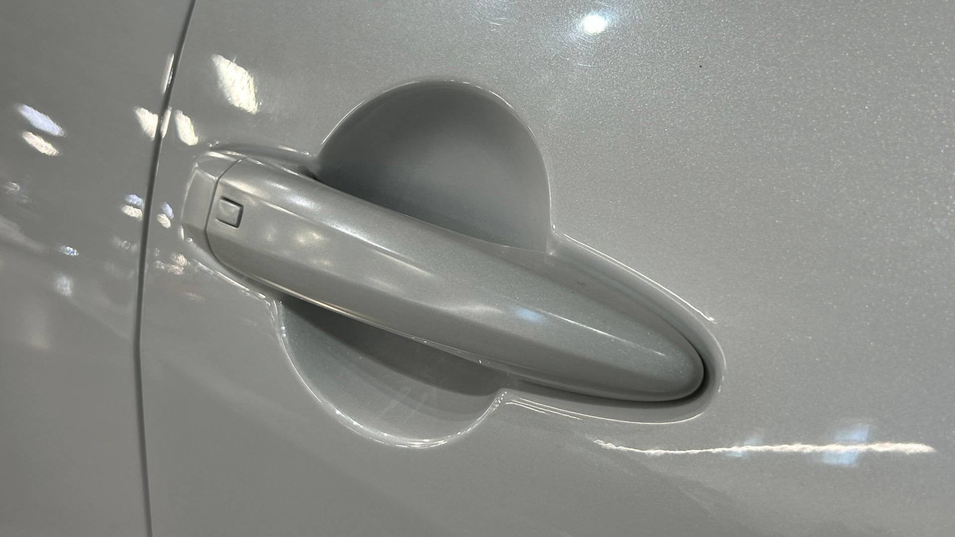 Used 2021 Nissan Sentra SV FWD image 14
