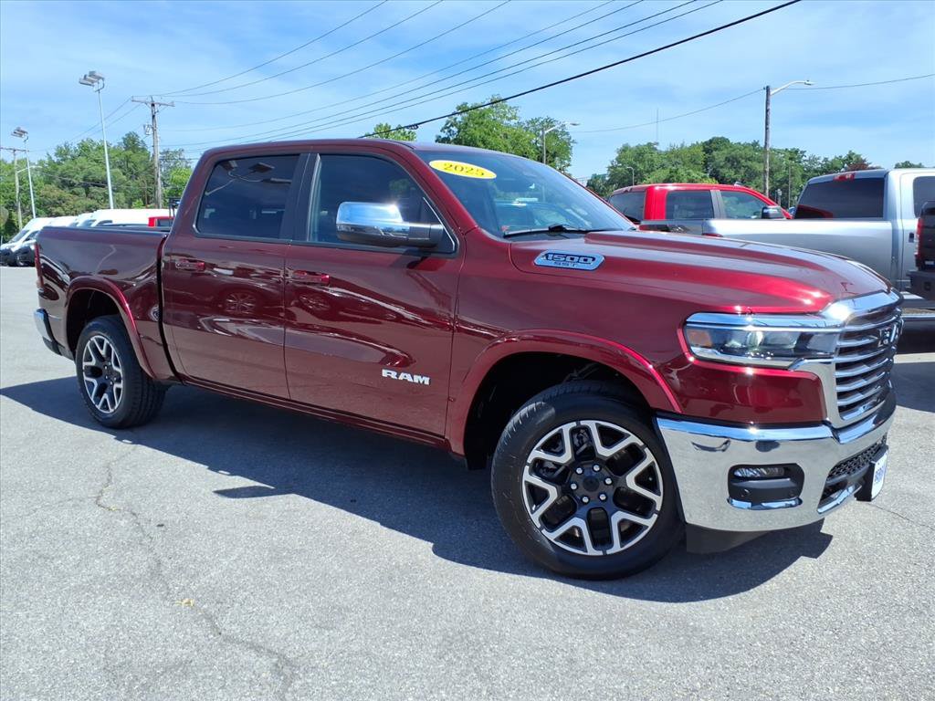 Used 2025 RAM 1500 Laramie w/ Bed Utility Group AWD/4WD image 2