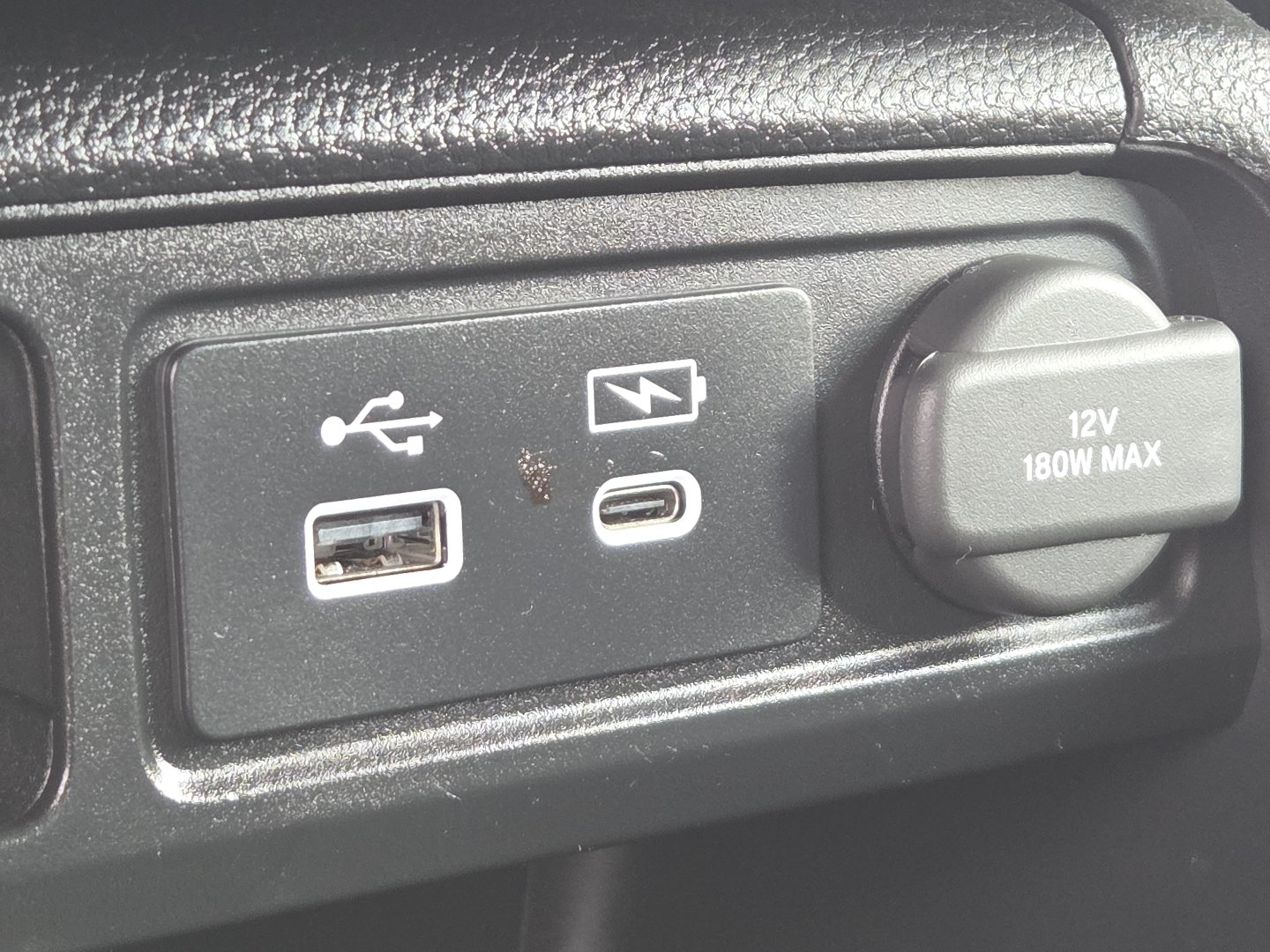 Used 2023 Honda Pilot EX-L image 7