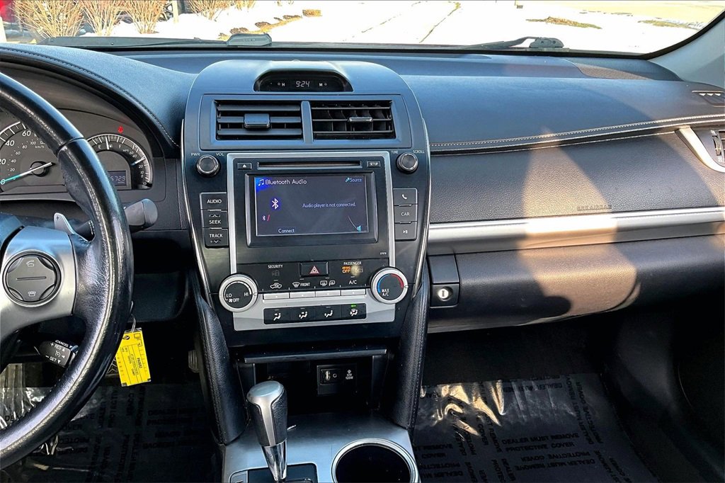 Used 2013 Toyota Camry SE image 21