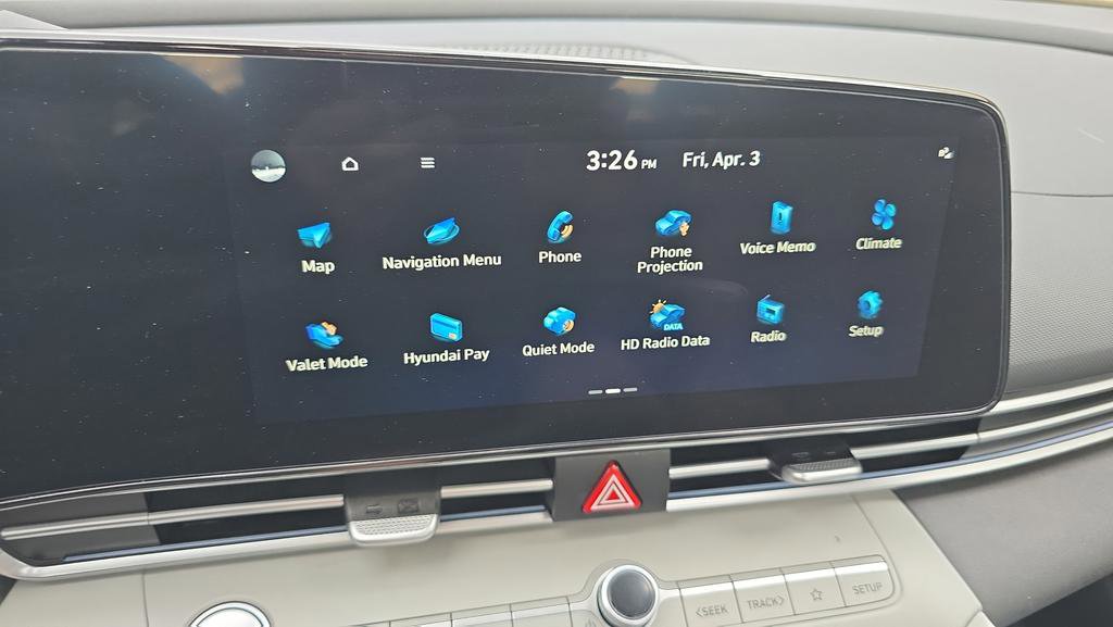 Certified 2025 Hyundai Elantra Limited FWD image 20