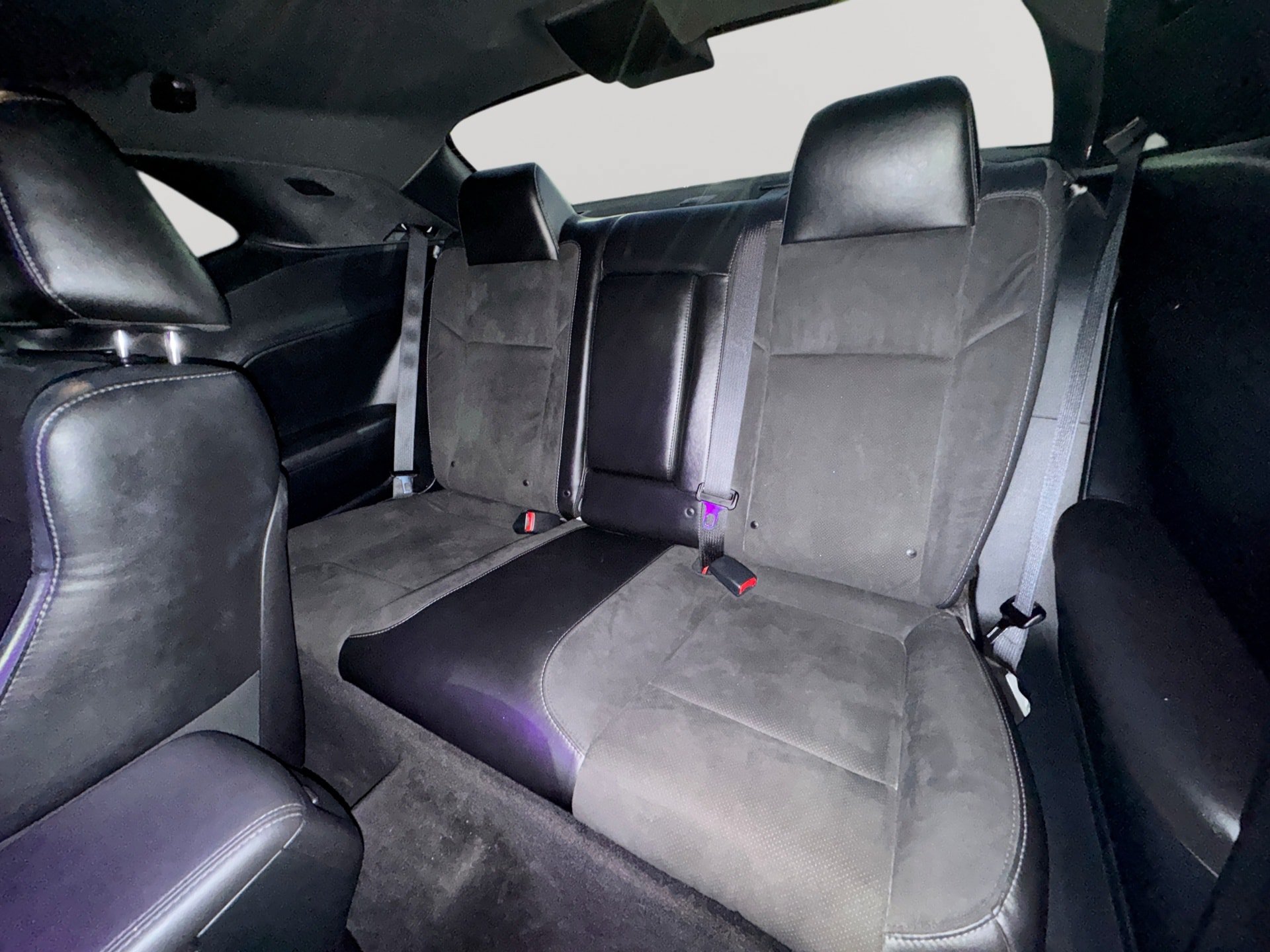 Used 2019 Dodge Challenger R/T w/ Plus Package RWD image 26