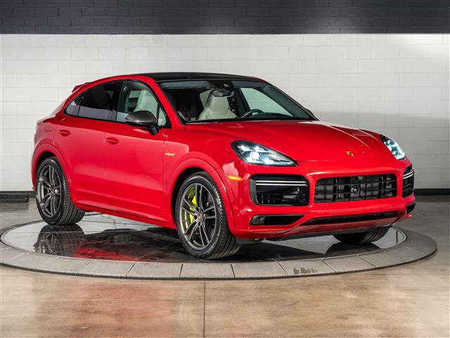 Certified 2023 Porsche Cayenne Turbo S AWD/4WD image 9