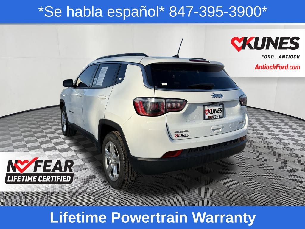 Used 2024 Jeep Compass Latitude image 5
