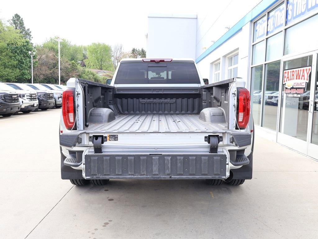 Certified 2022 GMC Sierra 3500 Denali AWD/4WD image 37