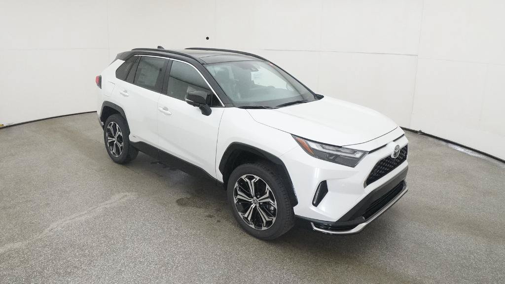New 2025 Toyota RAV4 XSE w/ Premium Package AWD/4WD image 16