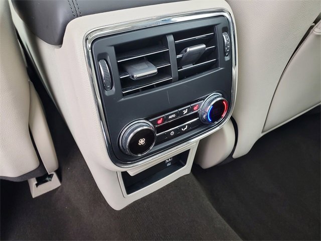 Used 2020 Lincoln Continental Reserve image 27