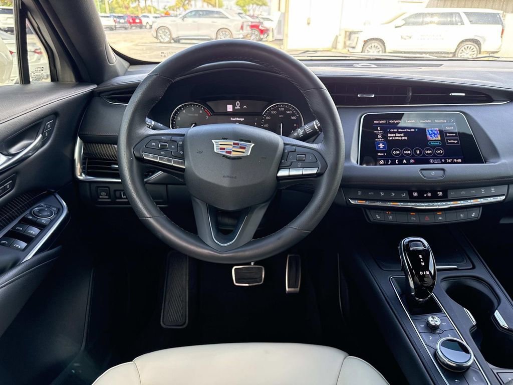 Certified 2023 Cadillac XT4 Sport FWD image 17