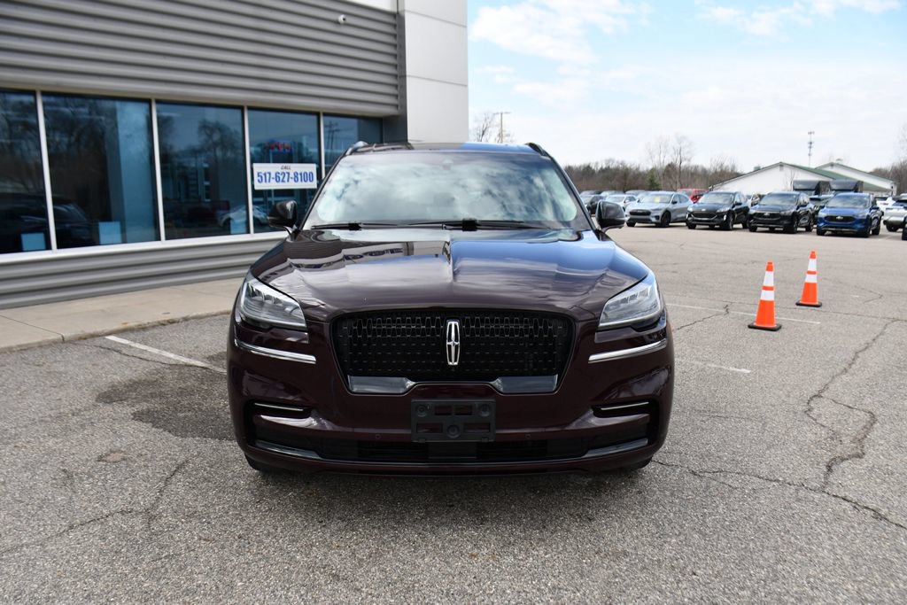 Used 2023 Lincoln Aviator Reserve w/ Jet Appearance Package AWD/4WD image 10