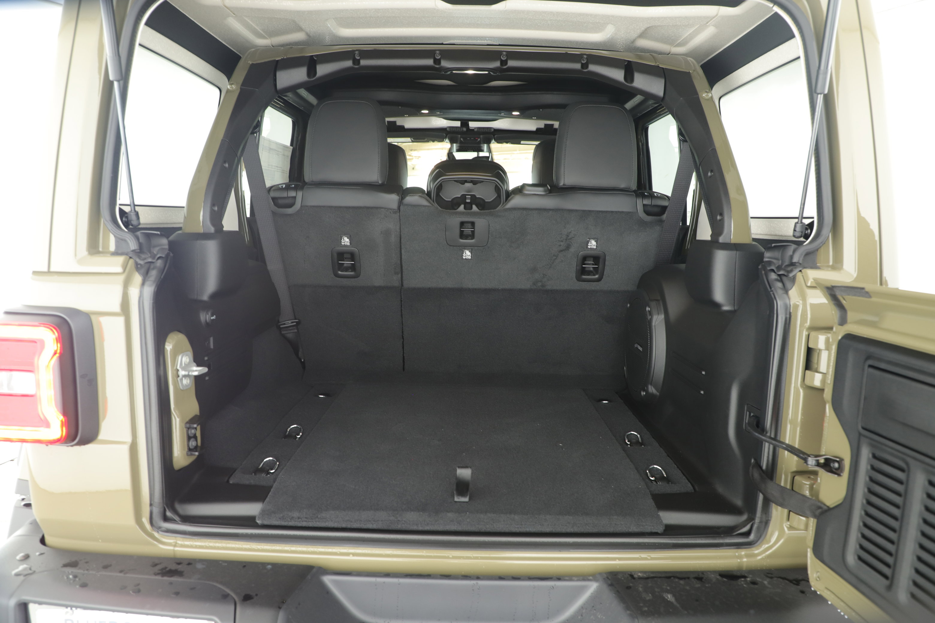 New 2026 Jeep Wrangler Unlimited Rubicon image 5