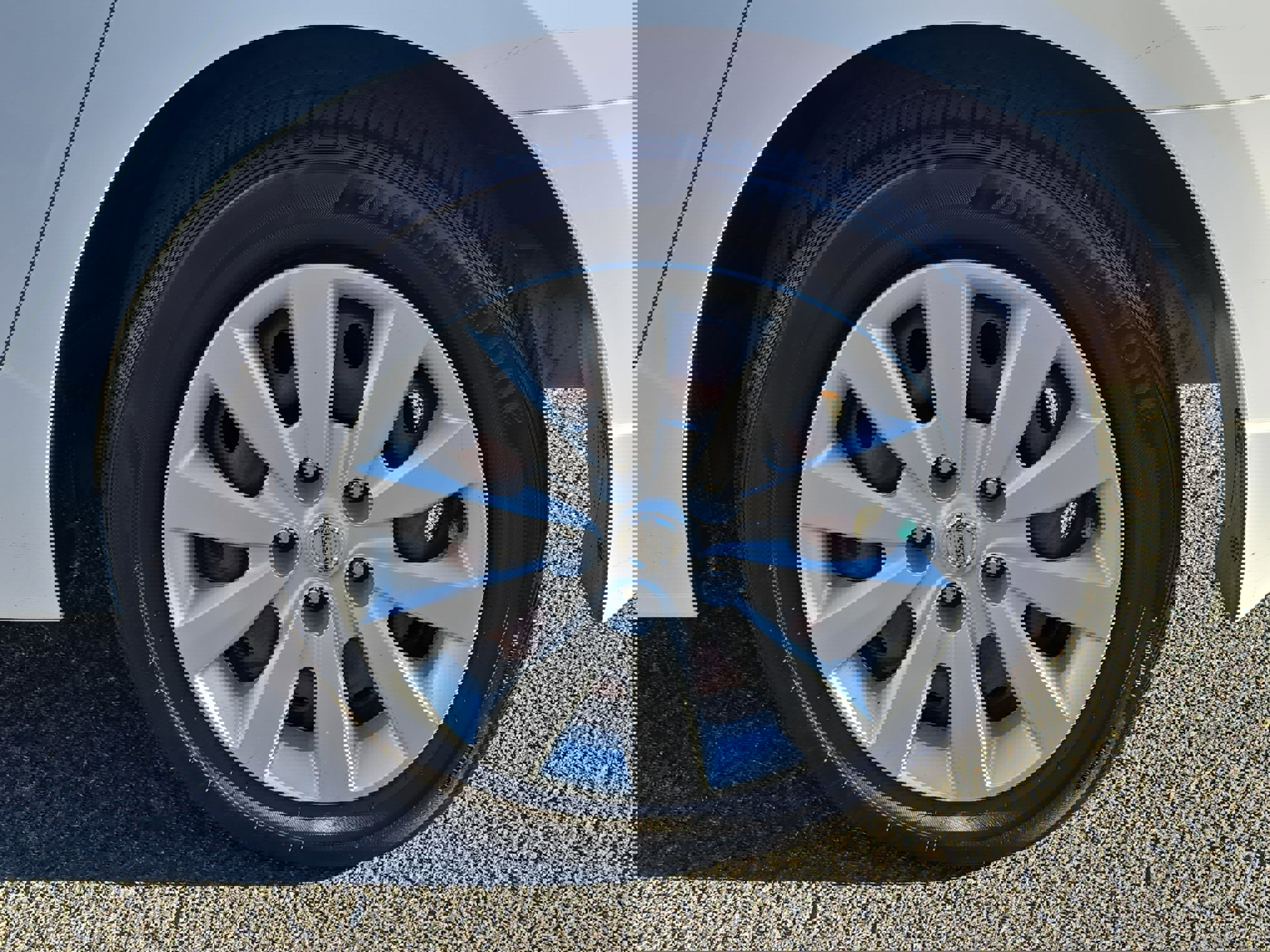 Used 2017 Nissan Sentra S image 28