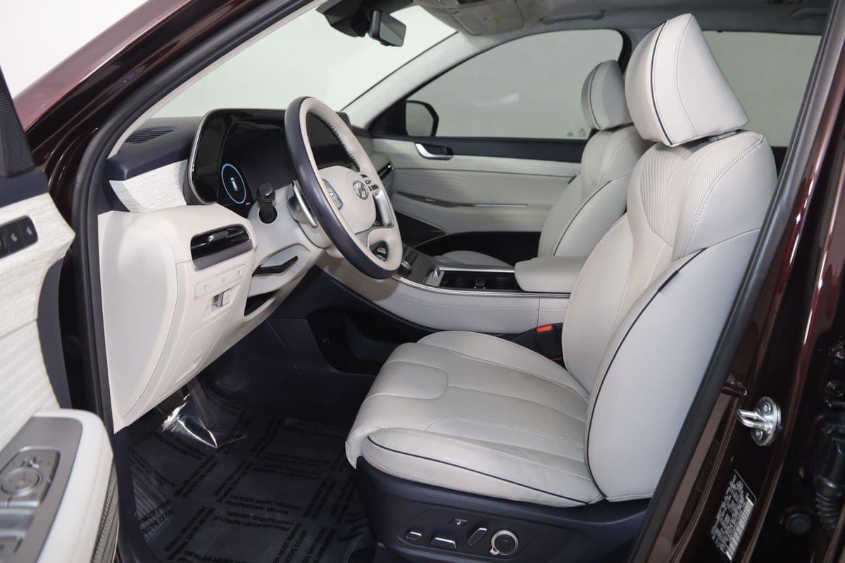 Used 2024 Hyundai Palisade Calligraphy AWD/4WD image 13