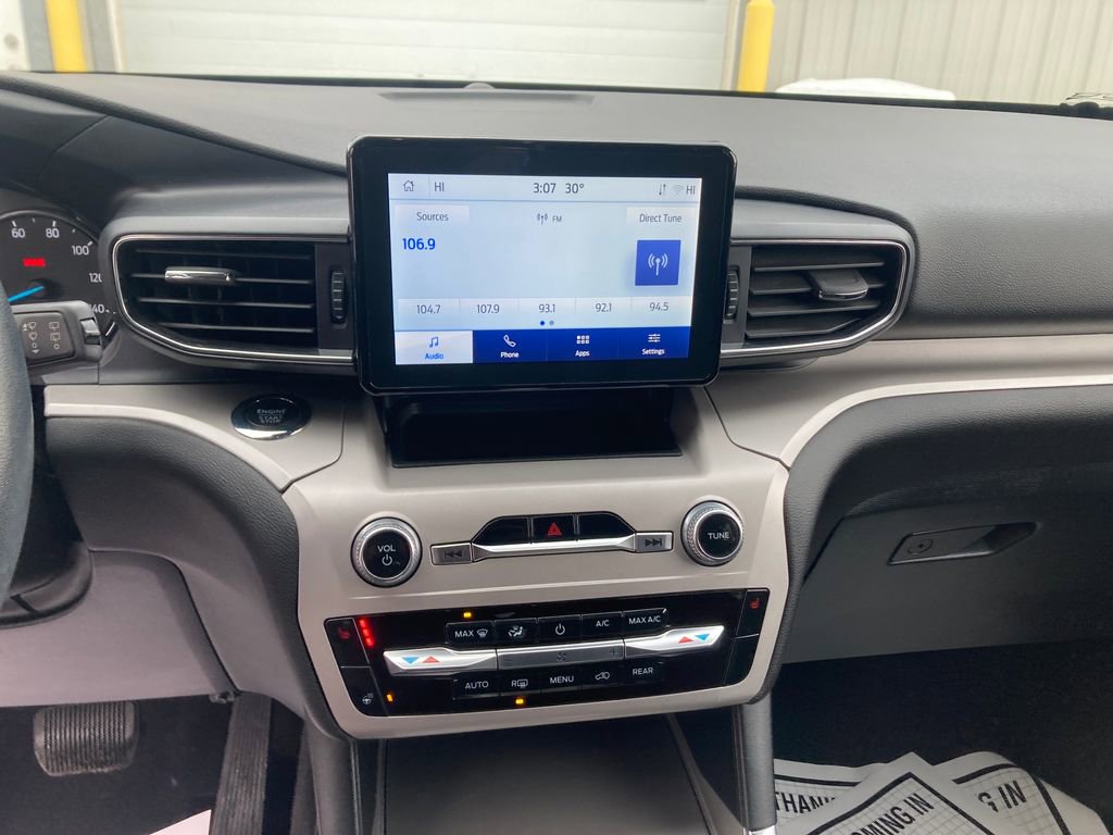 Used 2023 Ford Explorer XLT w/ Equipment Group 202A image 22