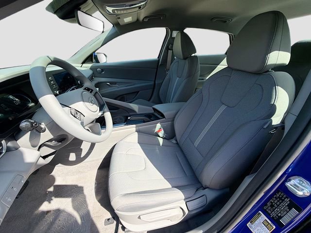 New 2026 Hyundai Elantra SE image 20