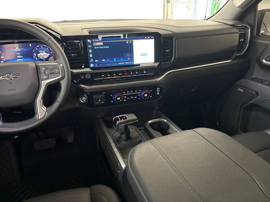 Used 2025 Chevrolet Silverado 1500 RST w/ RST All Star Premium Package AWD/4WD image 24