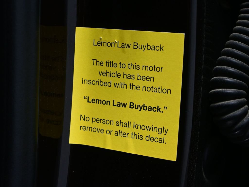 Used 2019 Chevrolet Silverado 1500 LT w/ All-Star Edition image 11