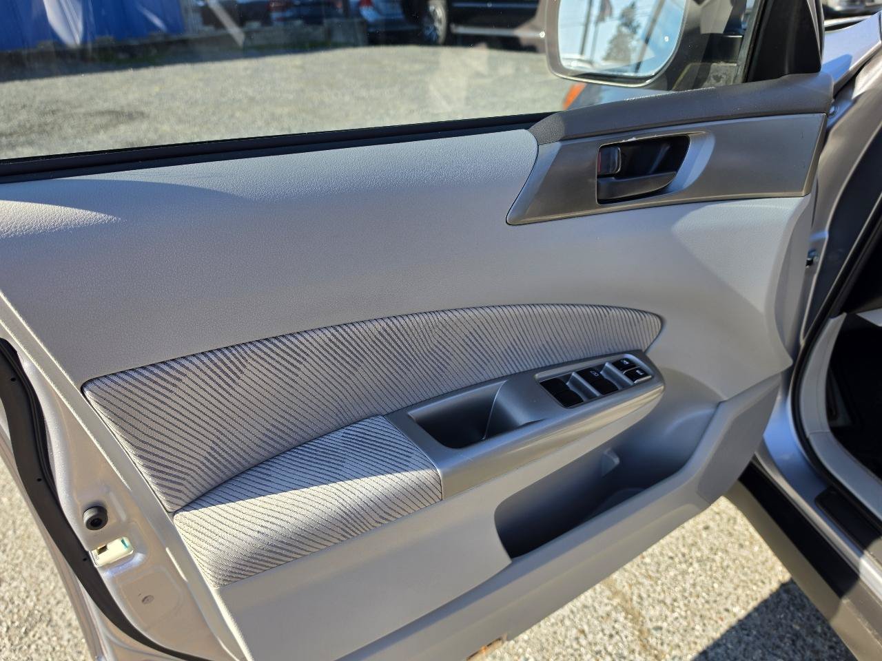 Used 2010 Subaru Forester 2.5X AWD/4WD image 11