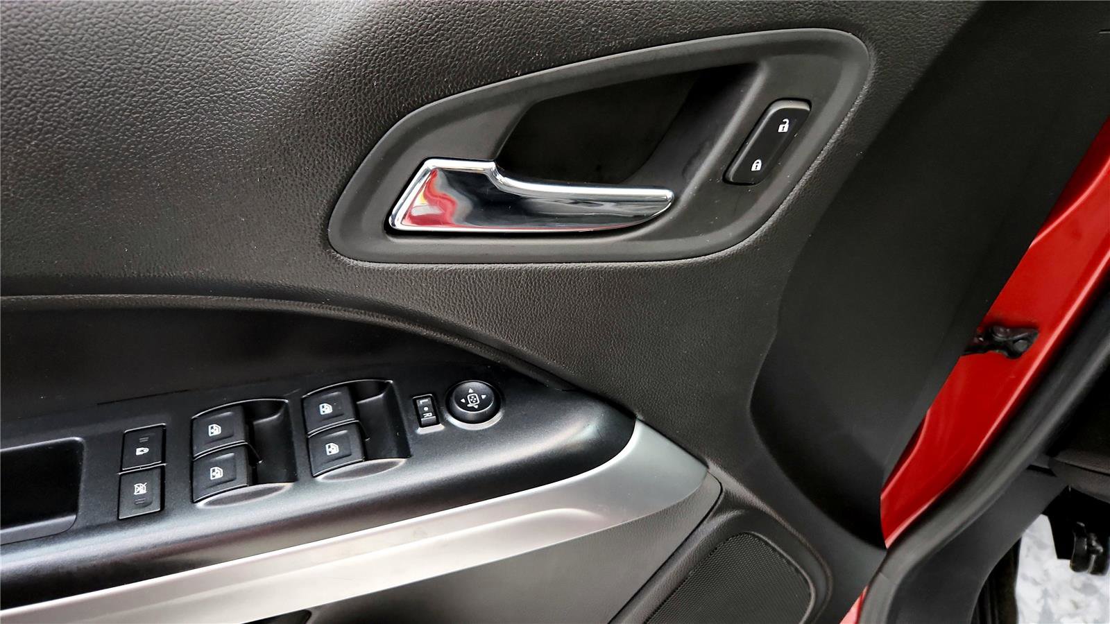 Used 2016 Chevrolet Colorado LT w/ LT Convenience Package image 23