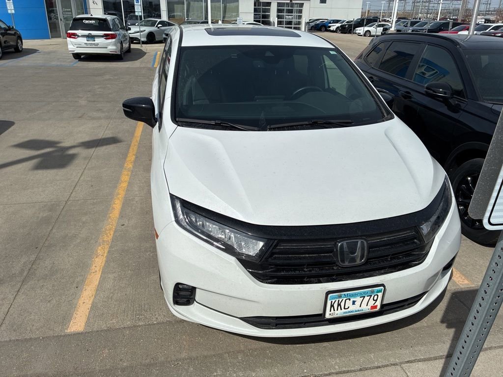 Used 2023 Honda Odyssey Sport image 5