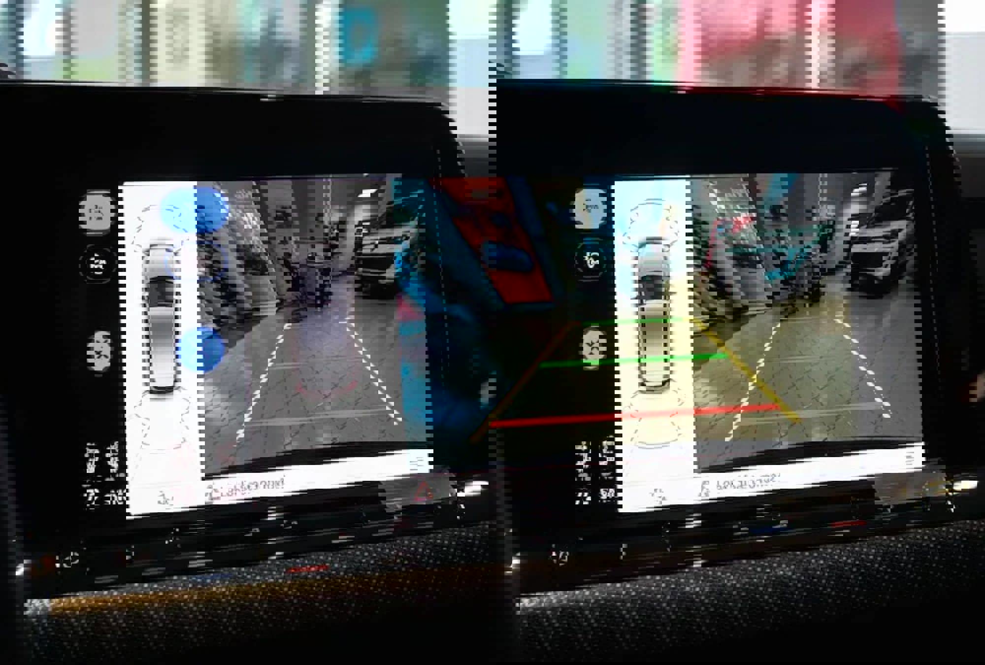 New 2024 Volkswagen Golf R image 27