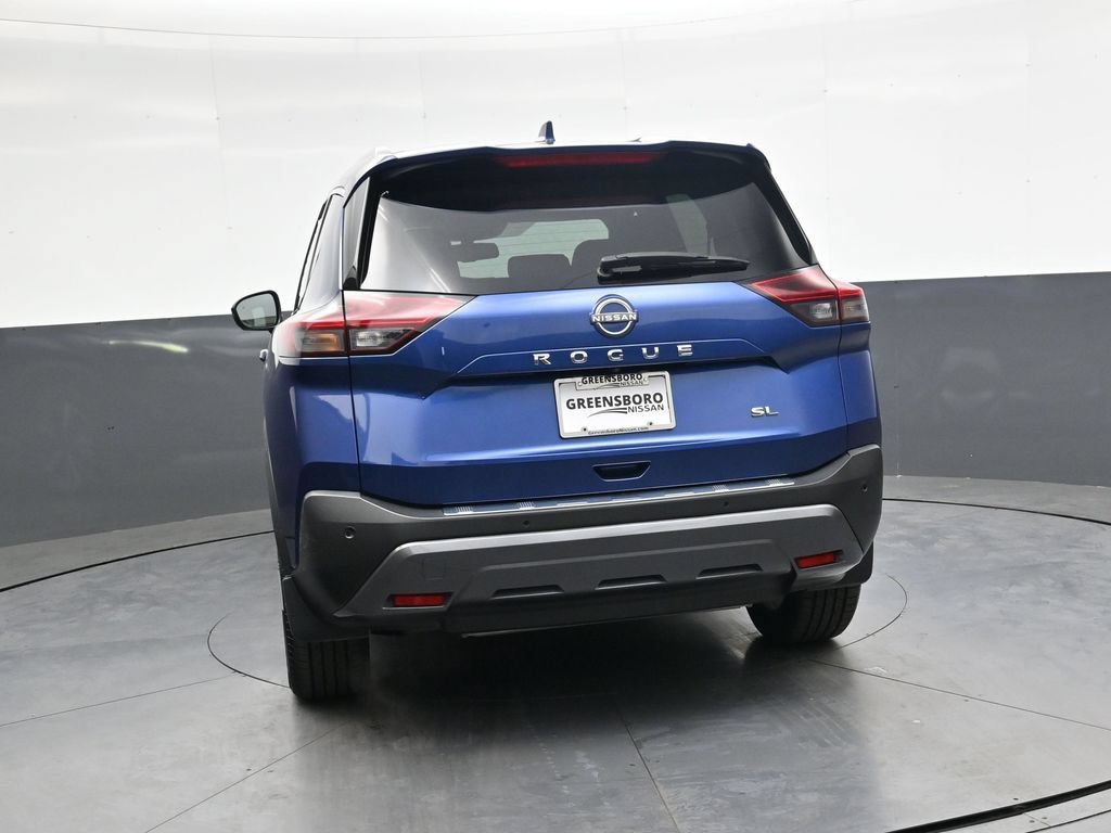 Used 2023 Nissan Rogue SL FWD image 5