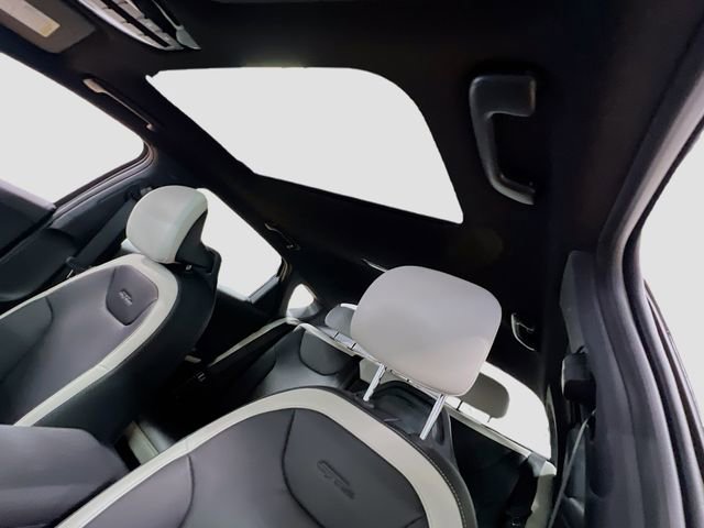 New 2025 Kia K4 GT-Line Turbo image 23