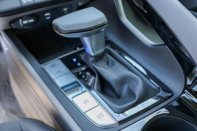 New 2025 Hyundai Elantra SEL image 22