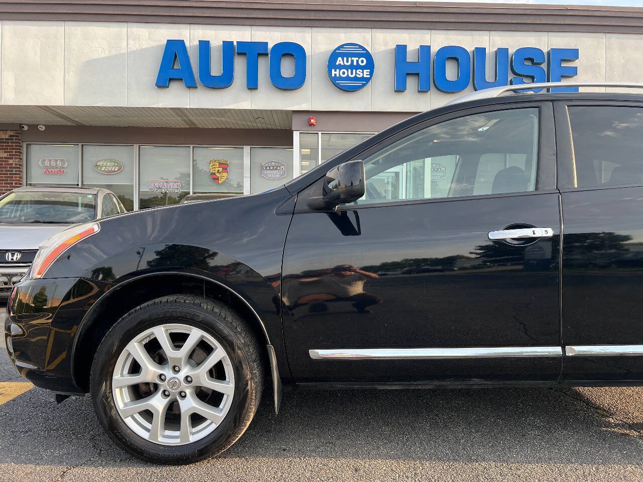 Used 2012 Nissan Rogue SL AWD/4WD image 38