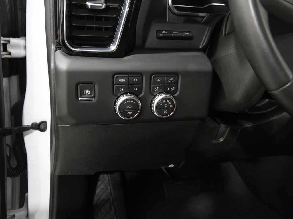 Used 2024 GMC Sierra 2500 Denali Ultimate w/ LPO, GMC Protection Package image 6