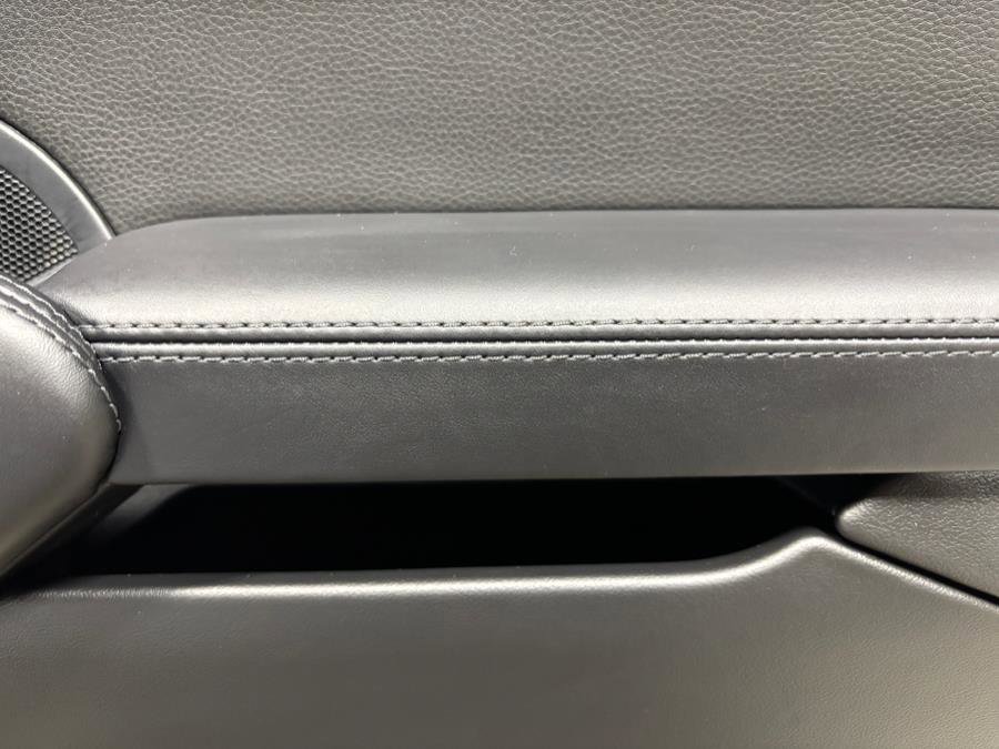 Used 2015 Porsche 911 Carrera image 12