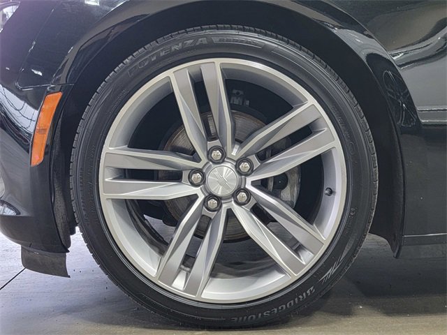 Used 2017 Chevrolet Camaro LT w/ RS Package image 5