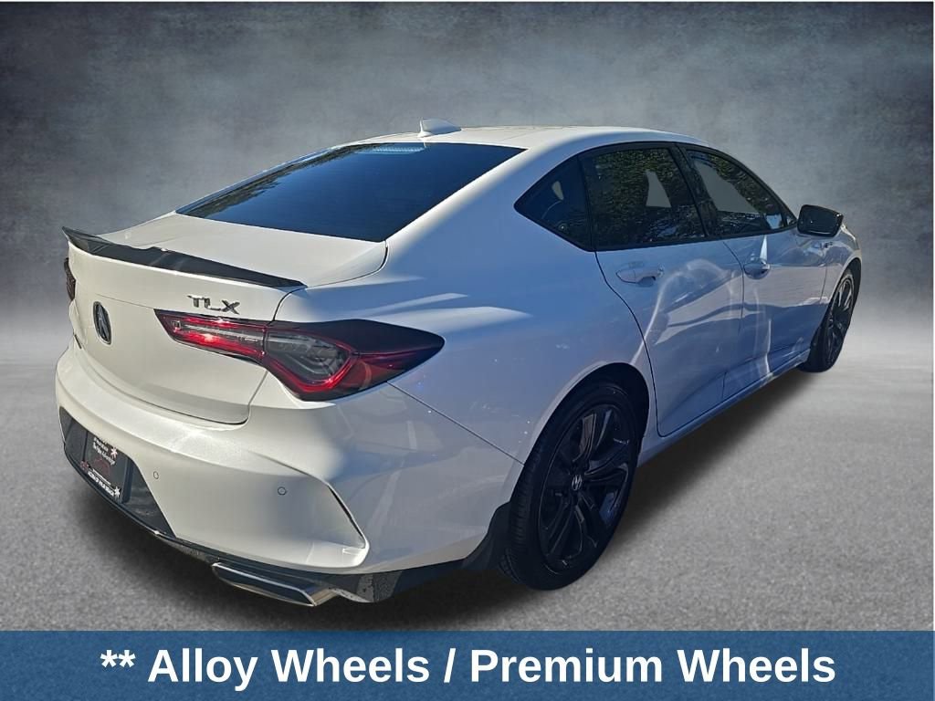 Used 2023 Acura TLX w/ A-SPEC Pkg image 4