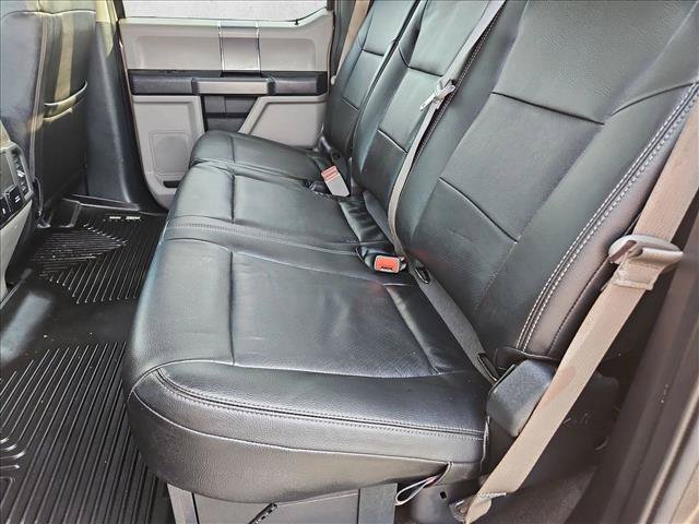 Used 2019 Ford F250 XLT w/ XLT Premium Package AWD/4WD image 17