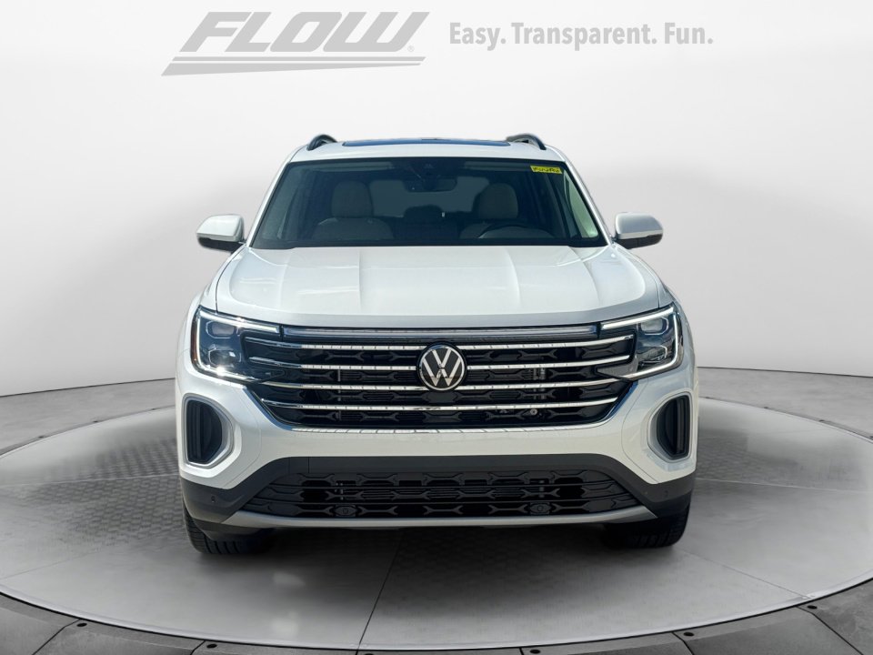 New 2026 Volkswagen Atlas SE image 2