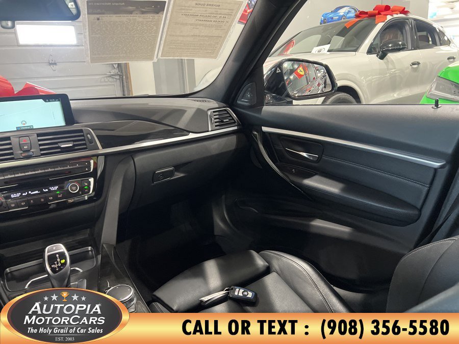 Used 2017 BMW 340i xDrive Sedan AWD/4WD image 25