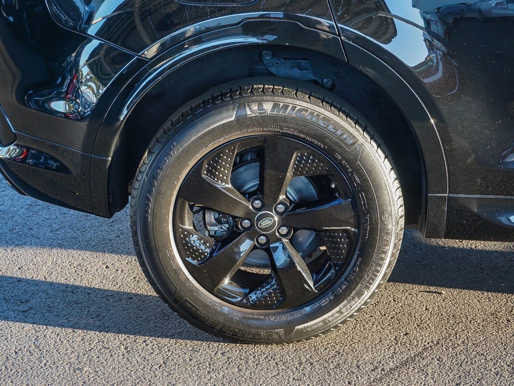Used 2020 Land Rover Discovery Sport S R-Dynamic image 11