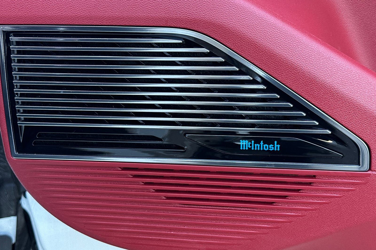 Used 2024 Jeep Wagoneer Launch Edition image 22