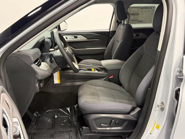 New 2026 Ford Explorer Active RWD image 10