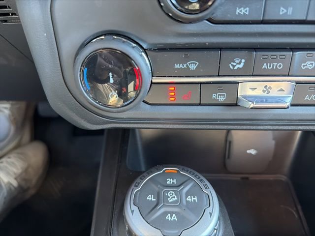 Used 2022 Ford Bronco Badlands image 26