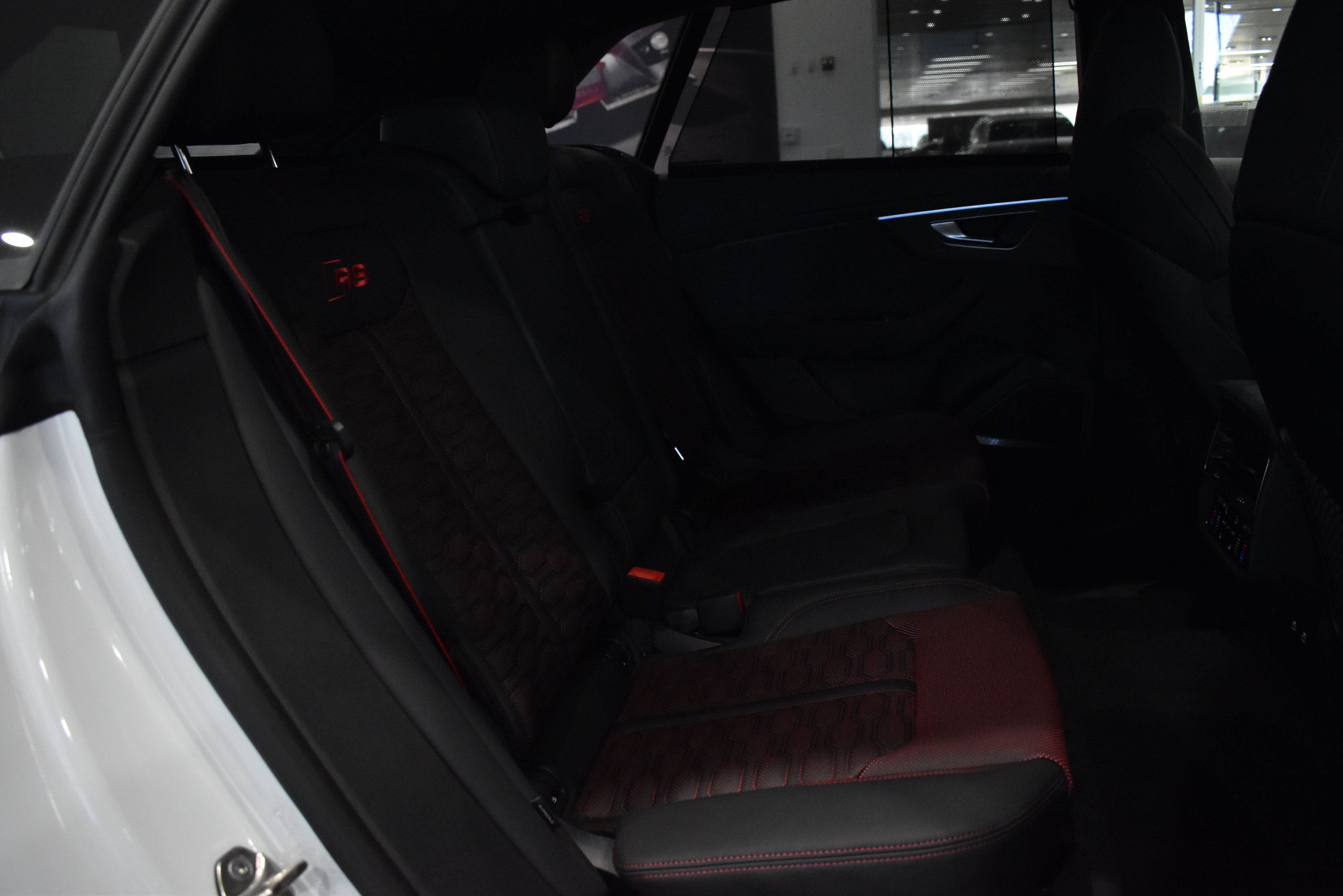 New 2026 Audi RS Q8 performance image 35