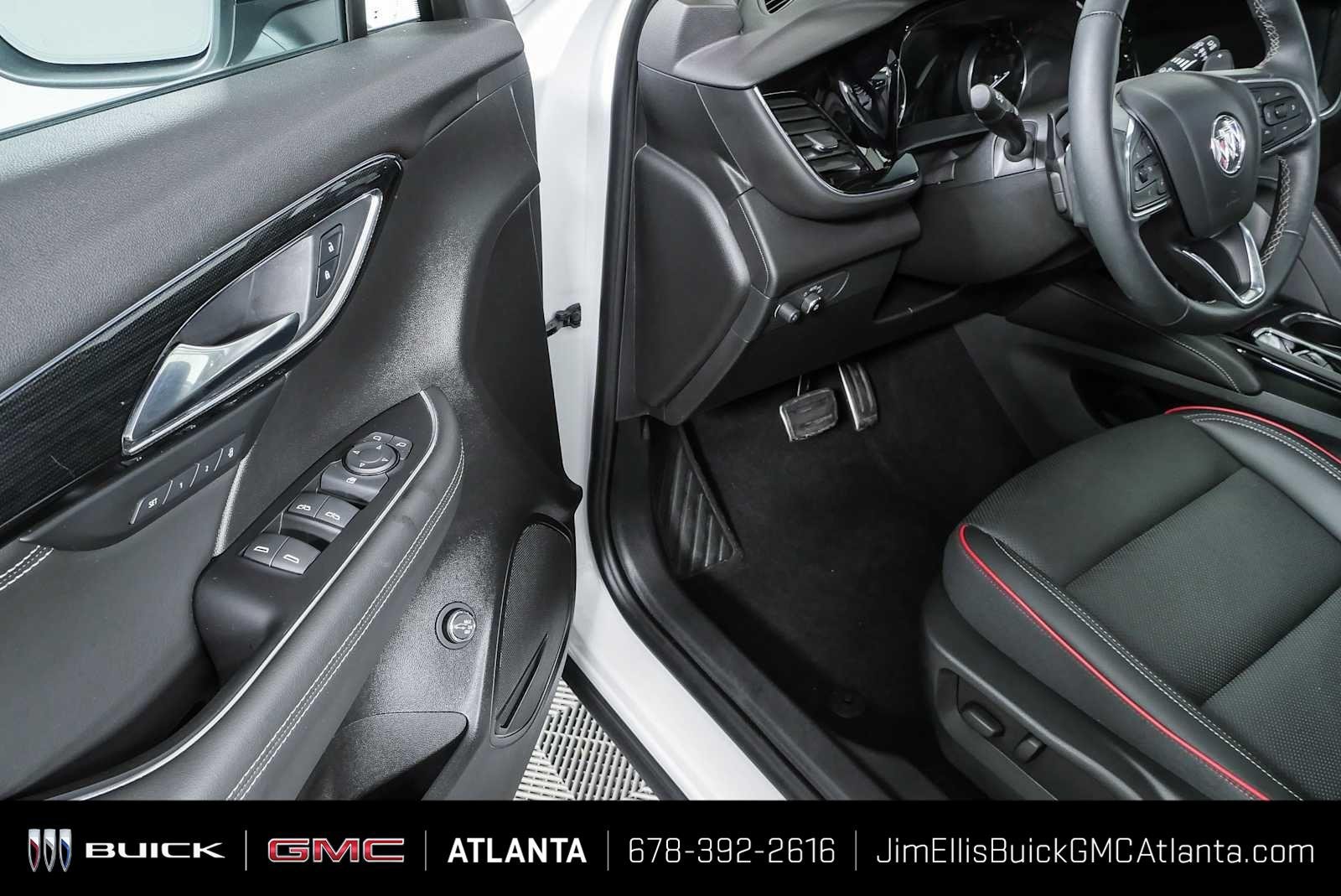 Certified 2023 Buick Envision Essence w/ Sport Touring Package AWD/4WD image 7