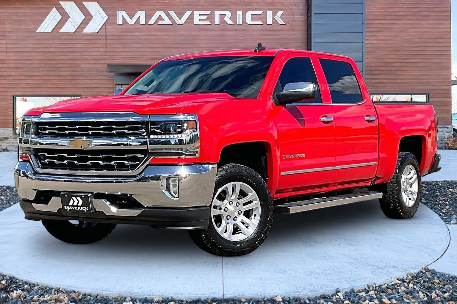 Used 2017 Chevrolet Silverado 1500 LTZ AWD/4WD image 3